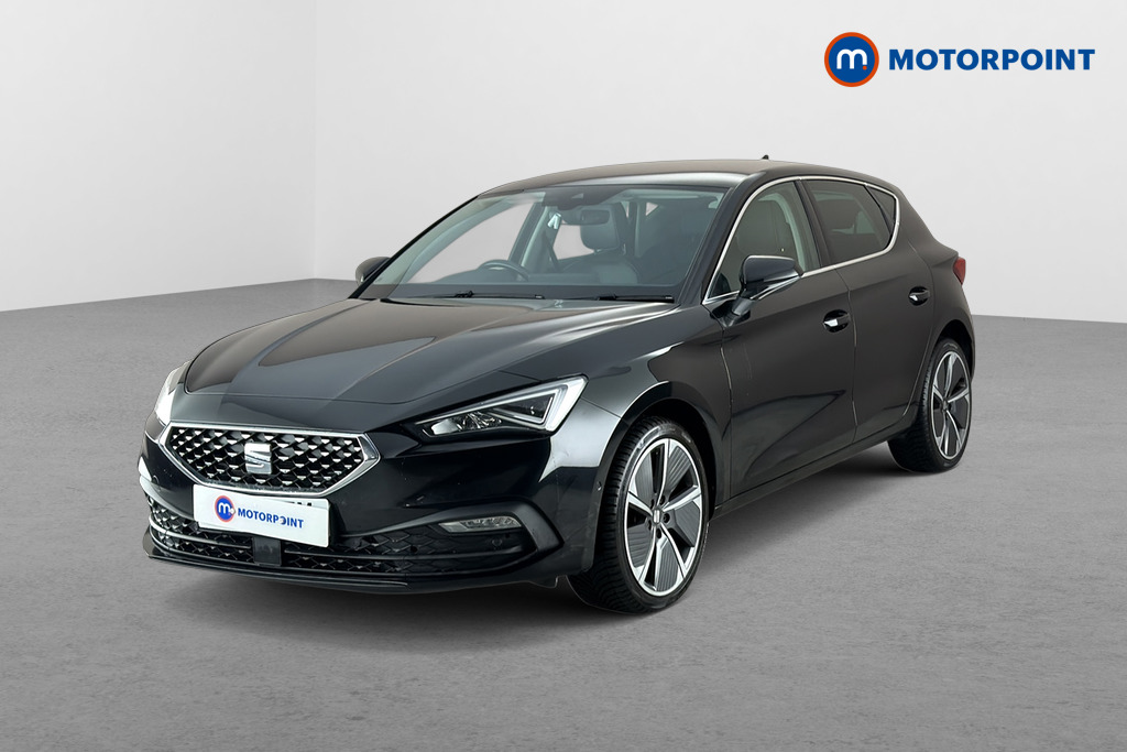 Seat Leon Xcellence Lux Automatic Petrol Hatchback - Stock Number (1686672) - Passenger side front corner