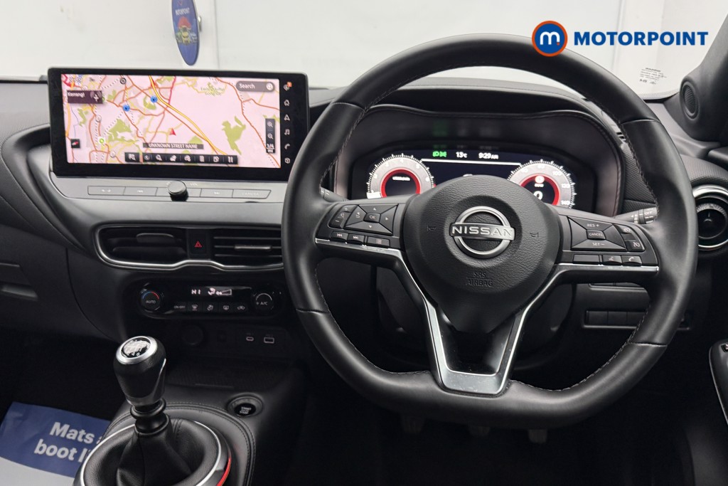 Nissan Juke N-Connecta Manual Petrol SUV - Stock Number (1687223) - 2nd supplementary image