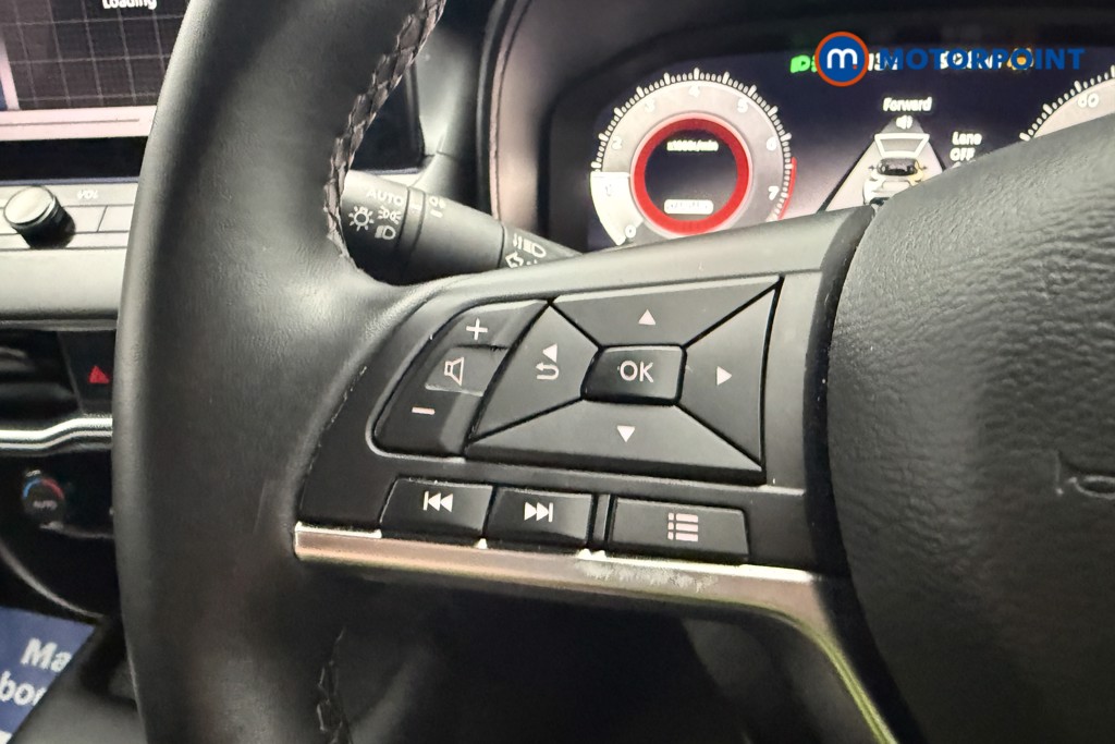 Nissan Juke N-Connecta Manual Petrol SUV - Stock Number (1687223) - 8th supplementary image