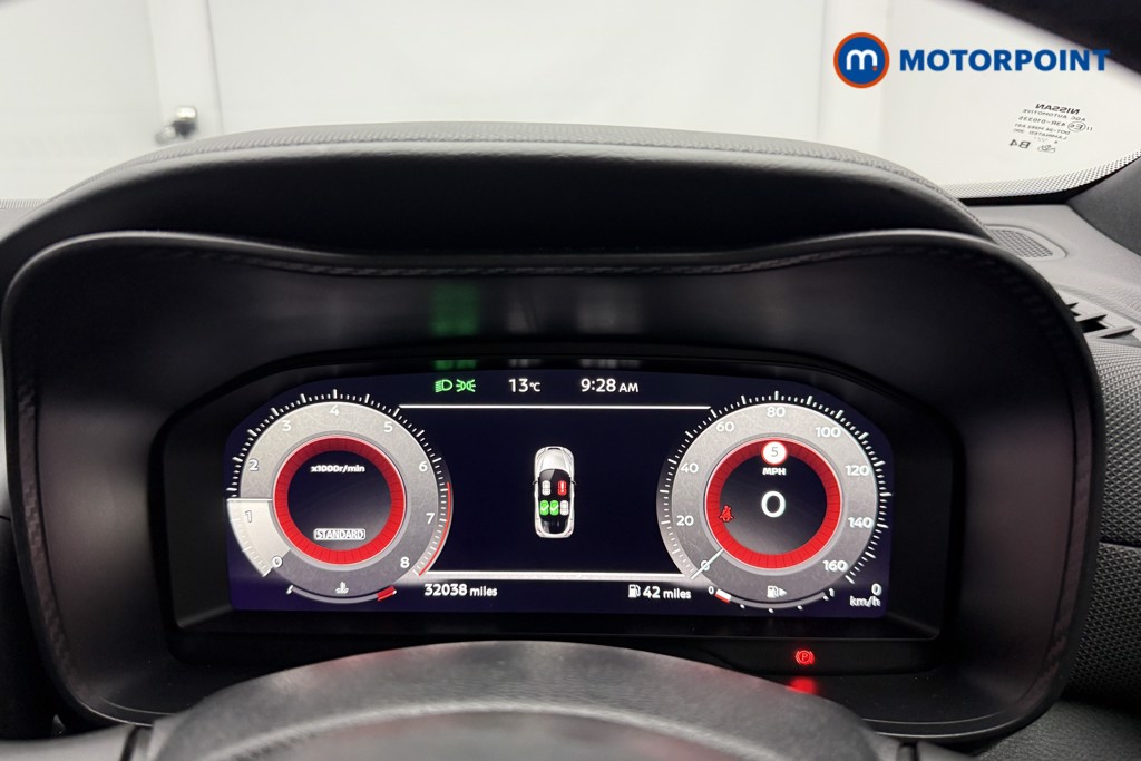 Nissan Juke N-Connecta Manual Petrol SUV - Stock Number (1687223) - 10th supplementary image