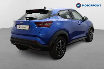 Nissan Juke N-Connecta Manual Petrol SUV - Stock Number (1687223) - Drivers side rear corner