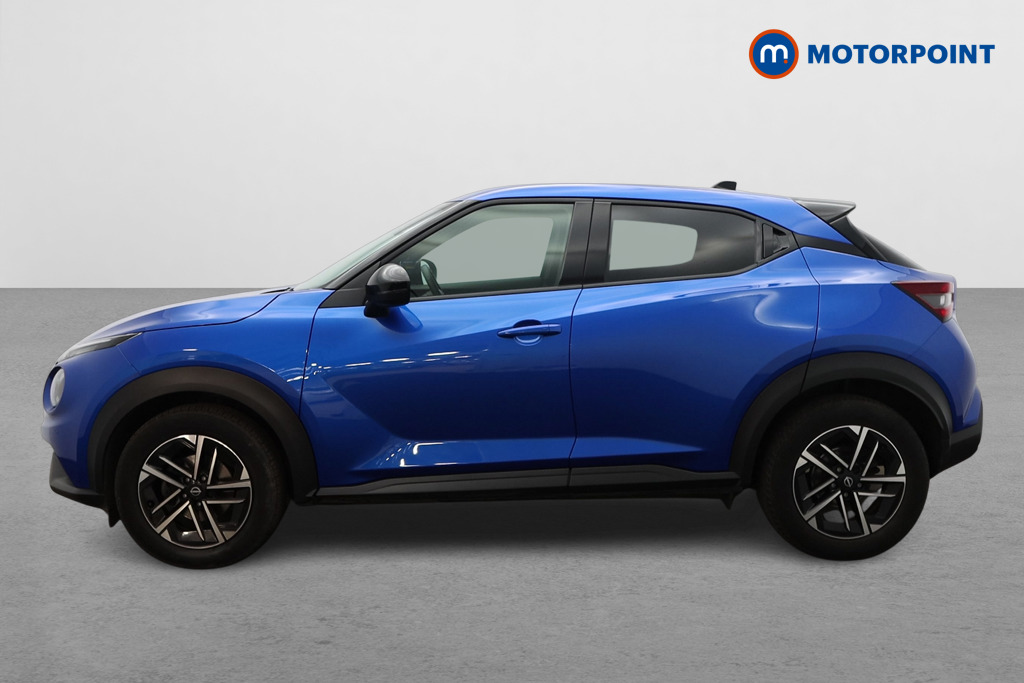 Nissan Juke N-Connecta Manual Petrol SUV - Stock Number (1687223) - Passenger side
