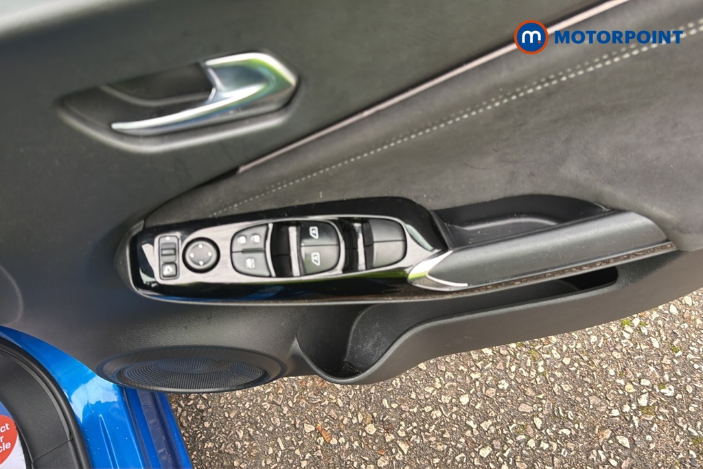 Nissan Juke Tekna-Plus Automatic Petrol-Electric Hybrid SUV - Stock Number (1687440) - 19th supplementary image