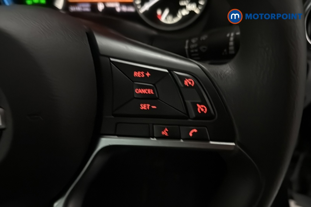 Nissan Juke Acenta Premium Automatic Petrol-Electric Hybrid SUV - Stock Number (1687621) - 3rd supplementary image