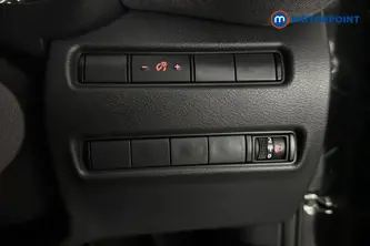 Nissan Juke Acenta Premium Automatic Petrol-Electric Hybrid SUV - Stock Number (1687621) - 11th supplementary image