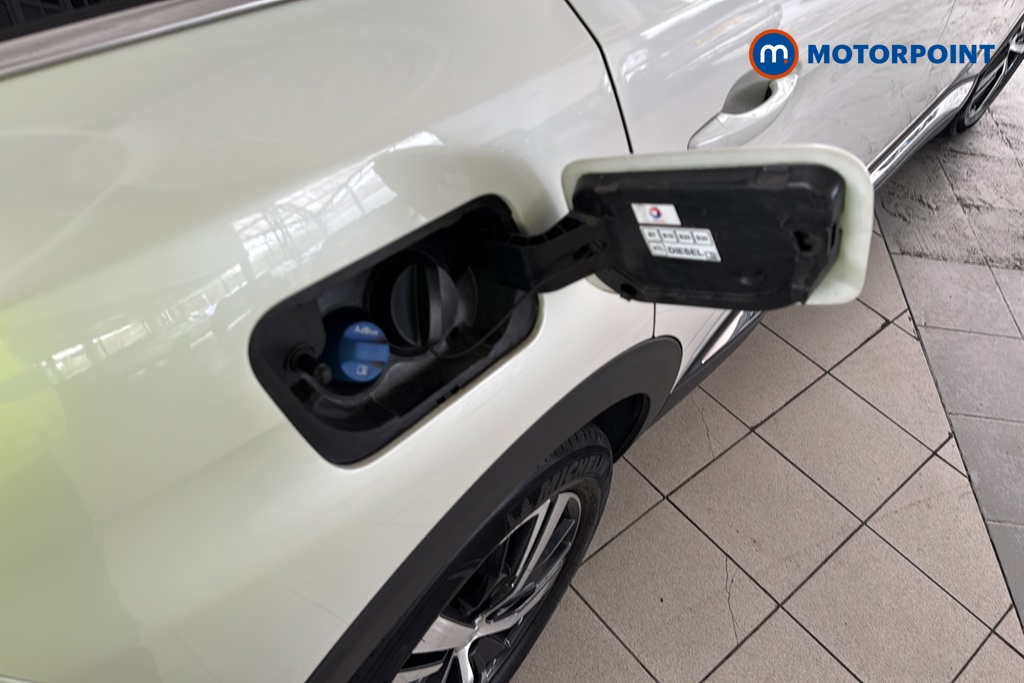 Peugeot 3008 Gt Line Automatic Diesel SUV - Stock Number (1687924) - 41st supplementary image