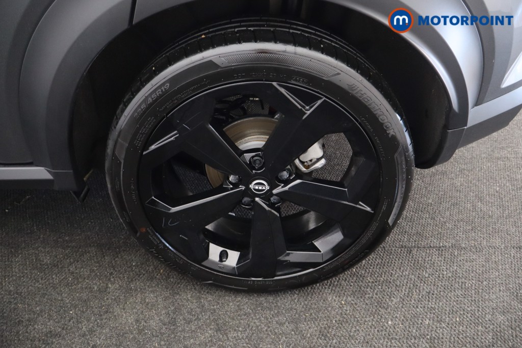 Nissan Juke Tekna Automatic Petrol-Electric Hybrid SUV - Stock Number (1687978) - 32nd supplementary image