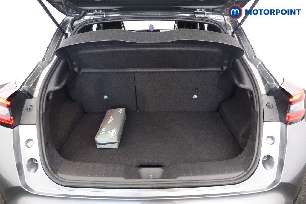 Nissan Juke Tekna Automatic Petrol-Electric Hybrid SUV - Stock Number (1687978) - 46th supplementary image