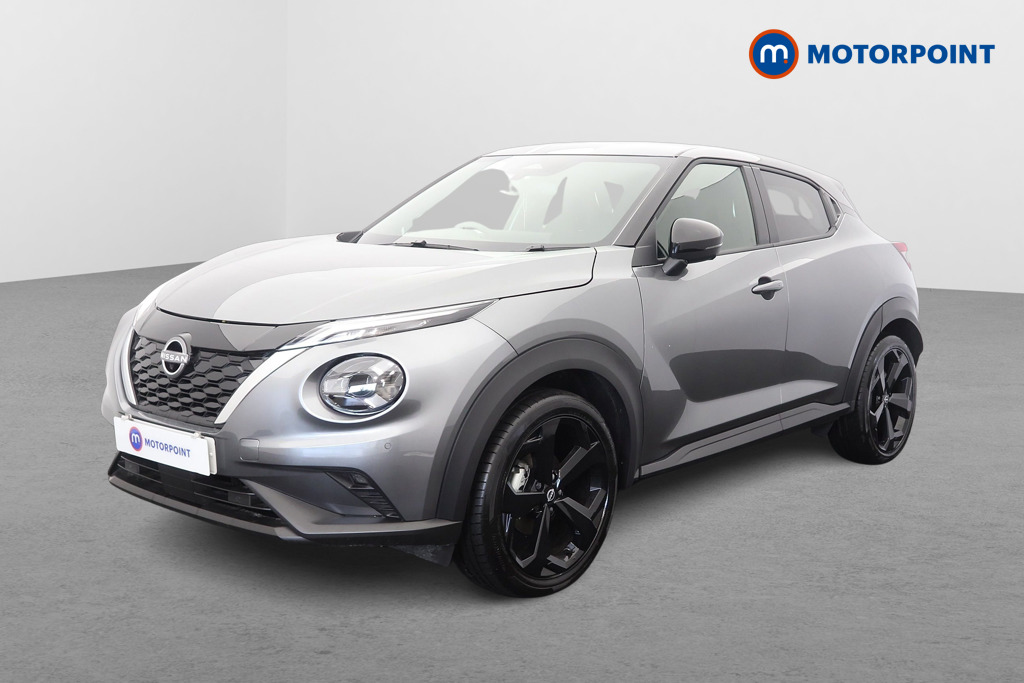 Nissan Juke Tekna Automatic Petrol-Electric Hybrid SUV - Stock Number (1687978) - Passenger side front corner