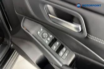Nissan Qashqai Acenta Premium Manual Petrol SUV - Stock Number (1687995) - 19th supplementary image