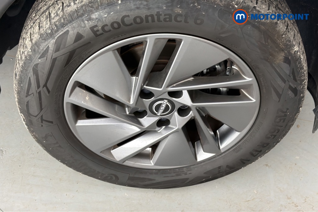 Nissan Qashqai Acenta Premium Manual Petrol SUV - Stock Number (1687995) - 47th supplementary image