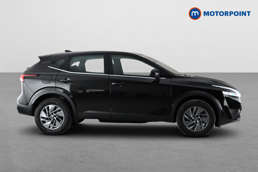 Nissan Qashqai Acenta Premium Manual Petrol SUV - Stock Number (1687995) - Passenger side