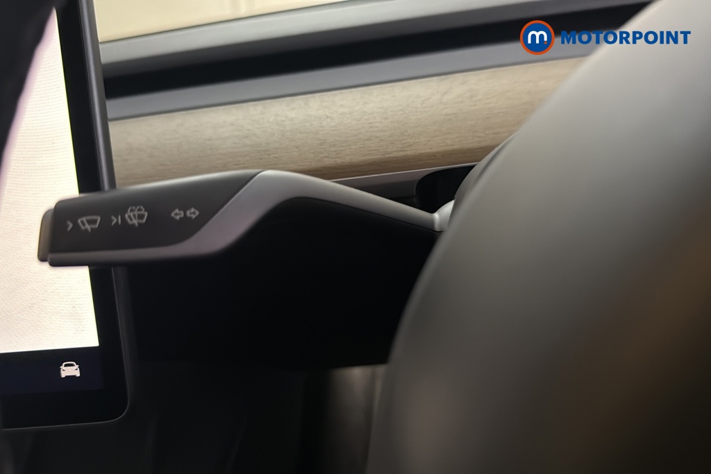 Tesla Model Y Long Range Automatic Electric SUV - Stock Number (1688140) - 5th supplementary image