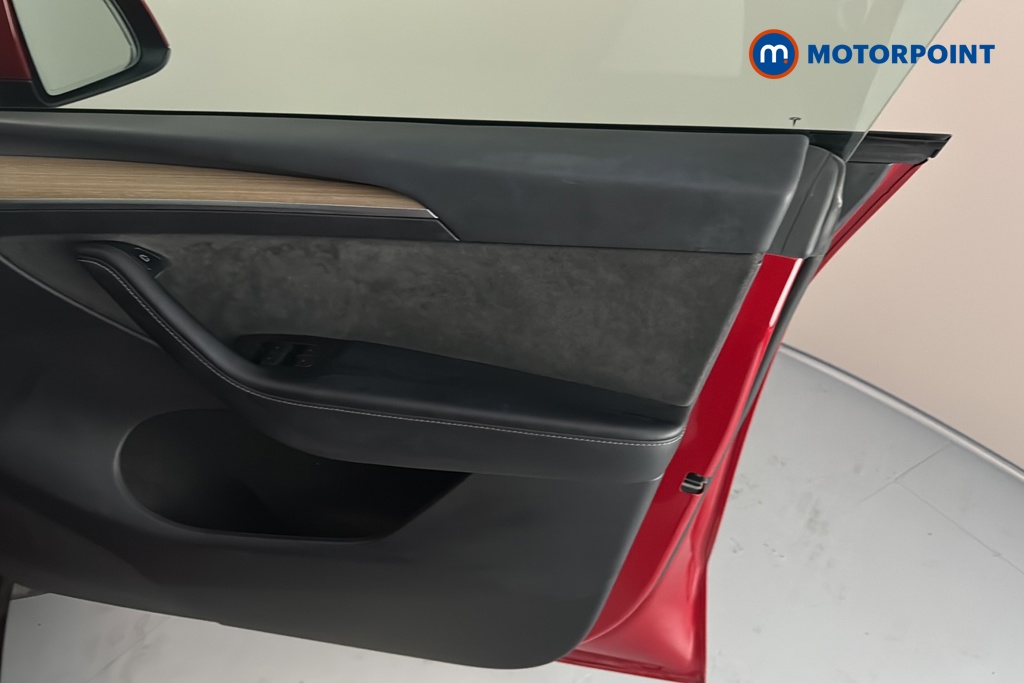 Tesla Model Y Long Range Automatic Electric SUV - Stock Number (1688140) - 18th supplementary image