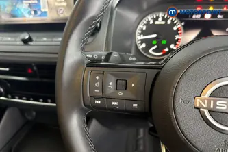 Nissan Qashqai Acenta Premium Automatic Petrol SUV - Stock Number (1688173) - 4th supplementary image