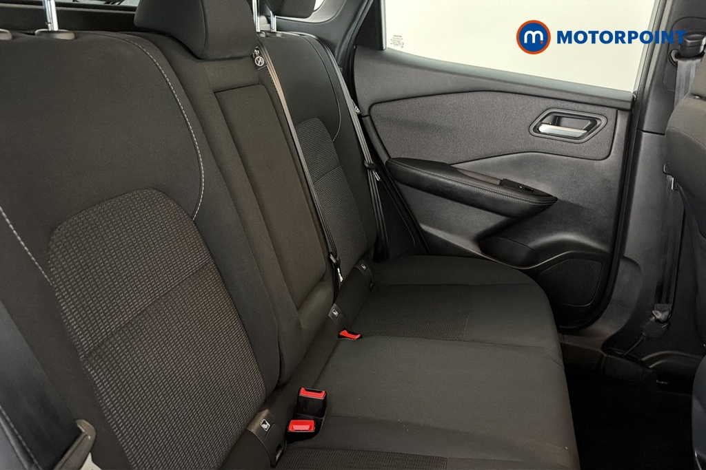 Nissan Qashqai Acenta Premium Automatic Petrol SUV - Stock Number (1688173) - 25th supplementary image