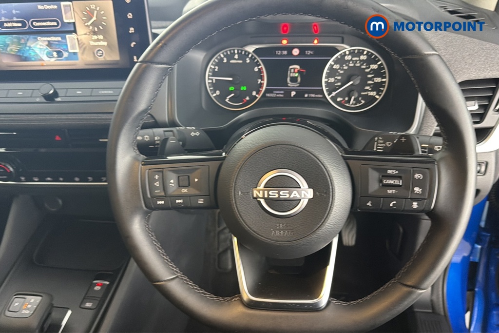 Nissan Qashqai Acenta Premium Automatic Petrol SUV - Stock Number (1688177) - 2nd supplementary image
