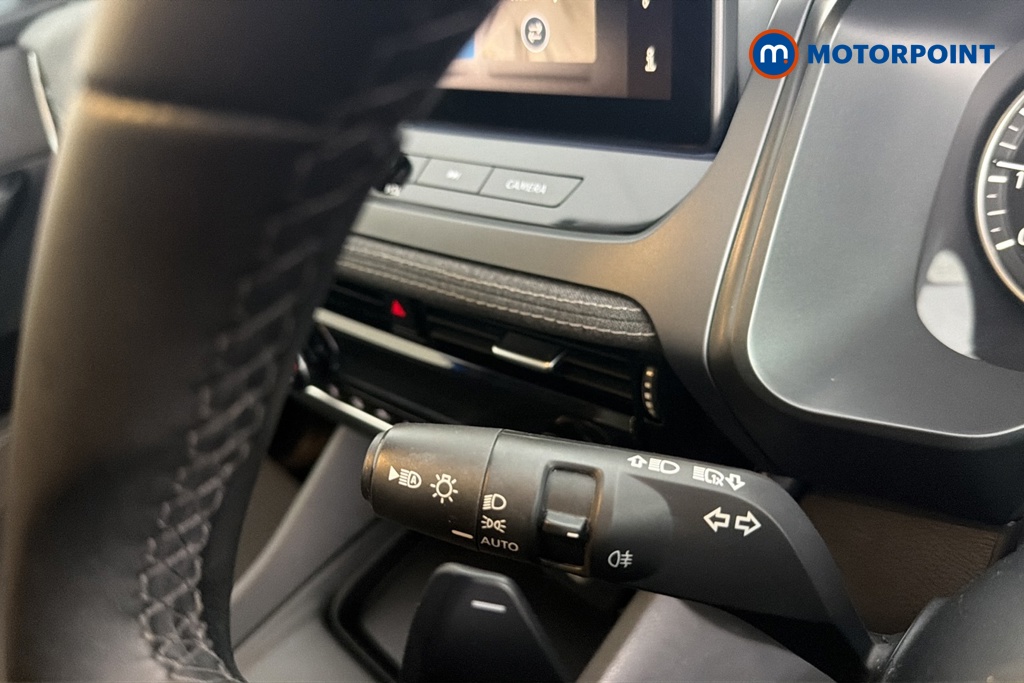 Nissan Qashqai Acenta Premium Automatic Petrol SUV - Stock Number (1688177) - 5th supplementary image