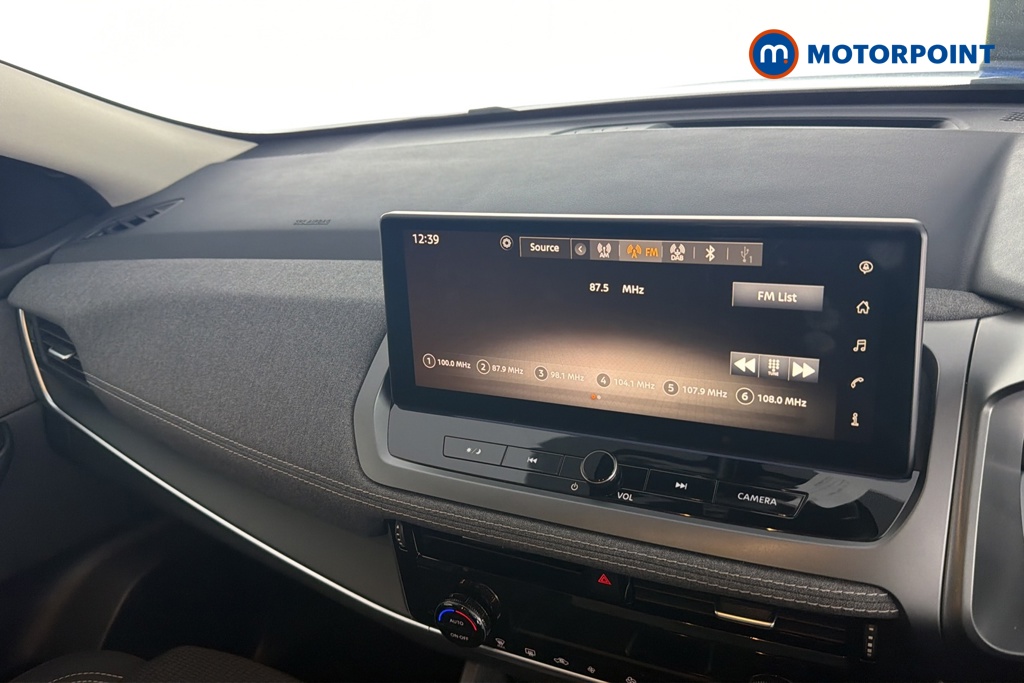Nissan Qashqai Acenta Premium Automatic Petrol SUV - Stock Number (1688177) - 8th supplementary image