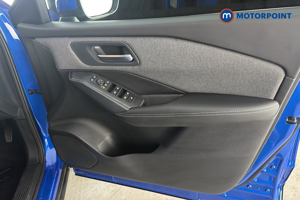 Nissan Qashqai Acenta Premium Automatic Petrol SUV - Stock Number (1688177) - 18th supplementary image