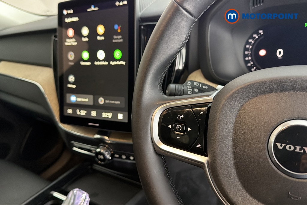 Volvo Xc60 Plus Automatic Petrol SUV - Stock Number (1688304) - 4th supplementary image