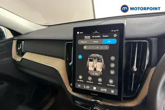 Volvo Xc60 Plus Automatic Petrol SUV - Stock Number (1688304) - 12th supplementary image
