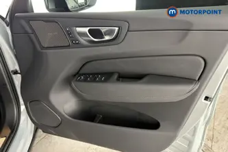 Volvo Xc60 Plus Automatic Petrol SUV - Stock Number (1688304) - 18th supplementary image