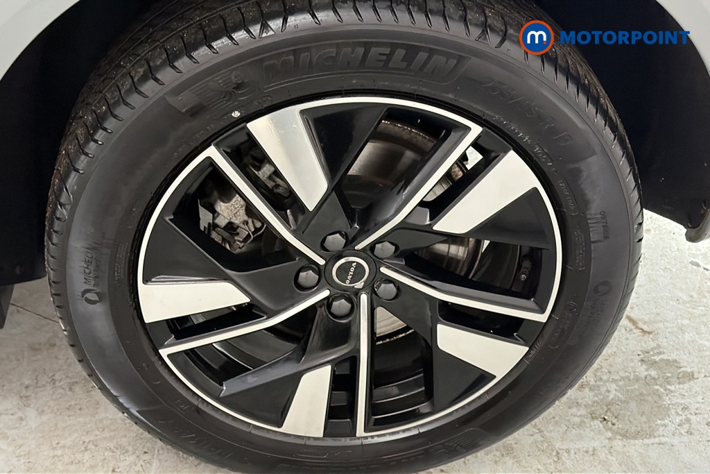 Volvo Xc60 Plus Automatic Petrol SUV - Stock Number (1688304) - 45th supplementary image