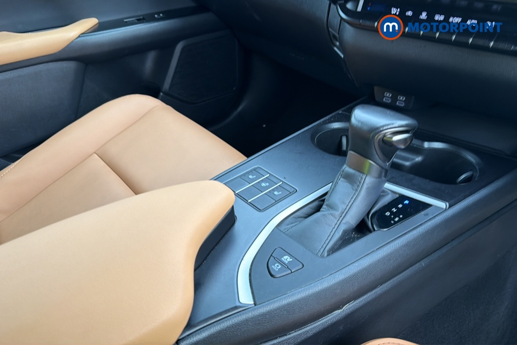 Lexus UX F-Sport Design Automatic Petrol-Electric Hybrid SUV - Stock Number (1688709) - 15th supplementary image