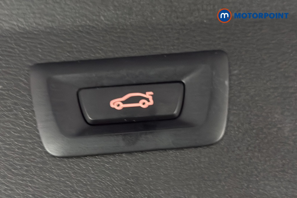 BMW X1 Xline Automatic Petrol SUV - Stock Number (1689005) - 35th supplementary image