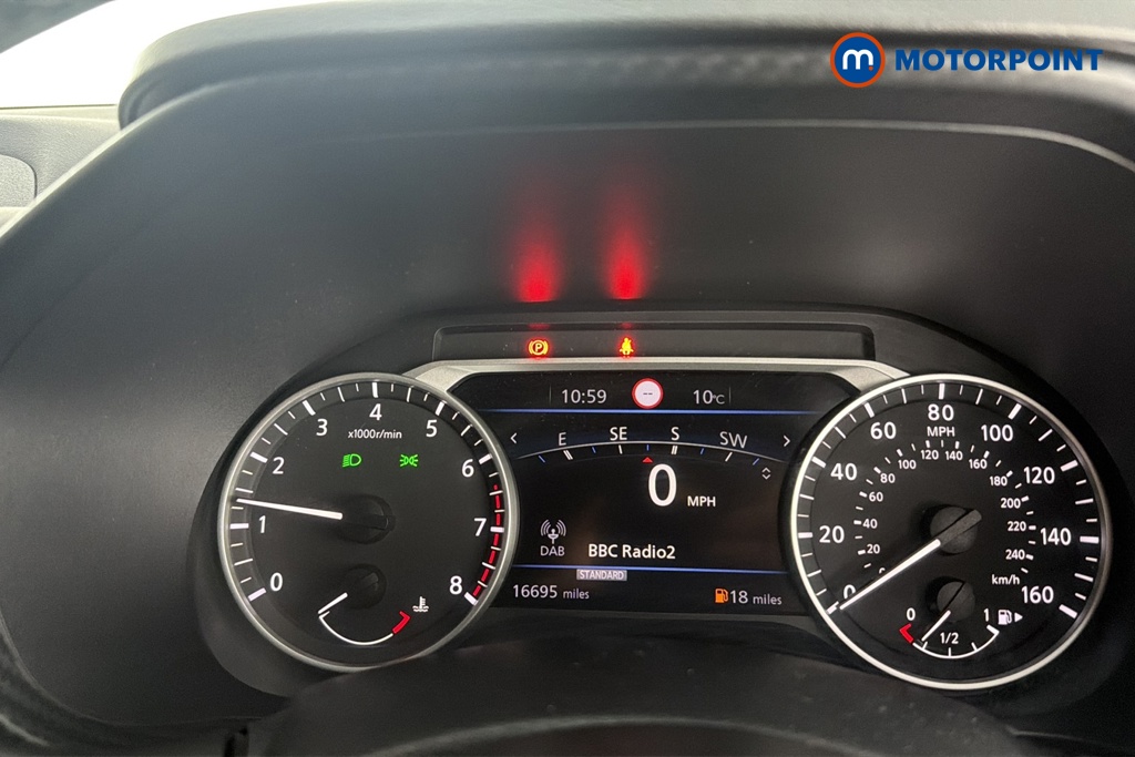 Nissan Juke N-Connecta Manual Petrol SUV - Stock Number (1689112) - 7th supplementary image