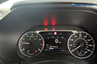 Nissan Juke N-Connecta Manual Petrol SUV - Stock Number (1689112) - 7th supplementary image