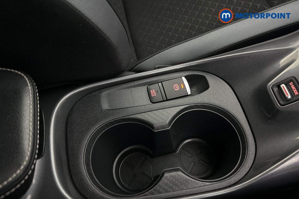 Nissan Juke N-Connecta Manual Petrol SUV - Stock Number (1689112) - 16th supplementary image