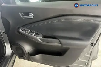 Nissan Juke N-Connecta Manual Petrol SUV - Stock Number (1689112) - 18th supplementary image