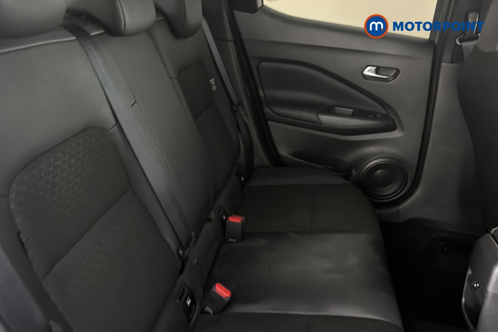 Nissan Juke N-Connecta Manual Petrol SUV - Stock Number (1689112) - 25th supplementary image