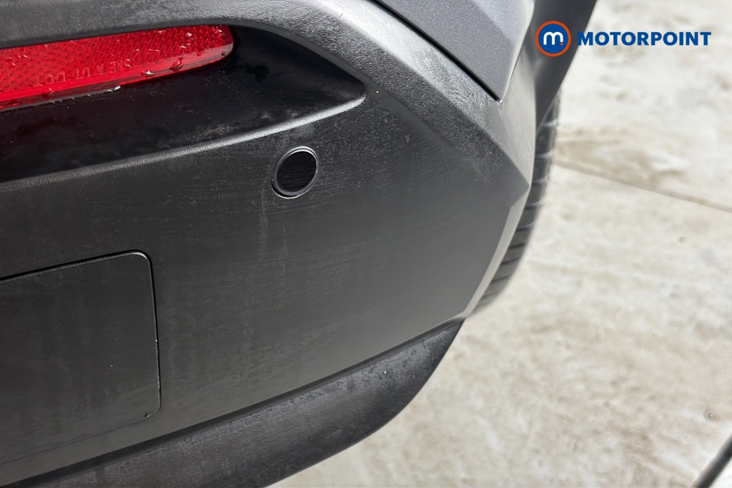 Nissan Juke N-Connecta Manual Petrol SUV - Stock Number (1689112) - 39th supplementary image