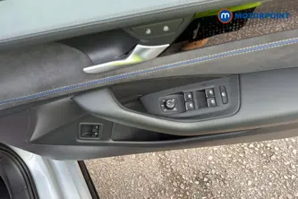 Volkswagen Passat R-Line Automatic Petrol Plug-In Hybrid Estate - Stock Number (1689871) - 19th supplementary image