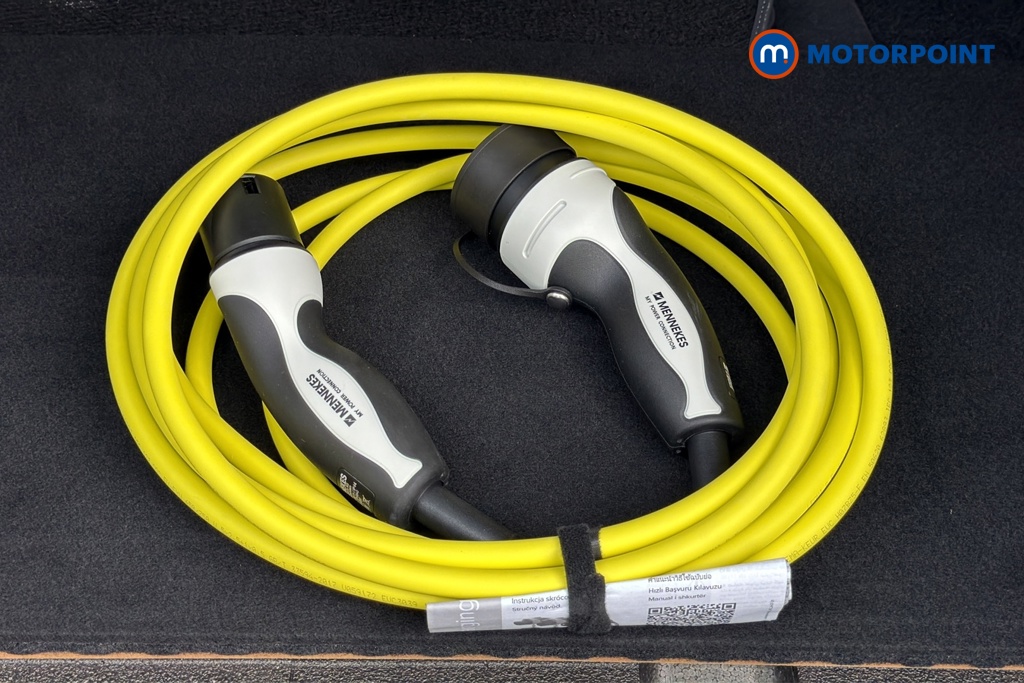 Volkswagen Passat R-Line Automatic Petrol Plug-In Hybrid Estate - Stock Number (1689871) - 34th supplementary image