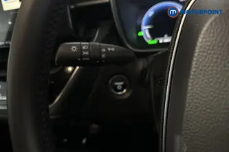Toyota Corolla Design Automatic Petrol-Electric Hybrid Estate - Stock Number (1689908) - 5th supplementary image
