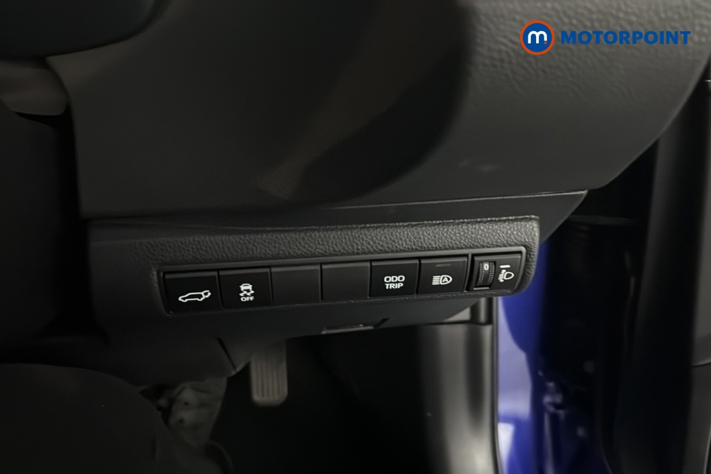 Toyota Corolla Design Automatic Petrol-Electric Hybrid Estate - Stock Number (1689908) - 11th supplementary image