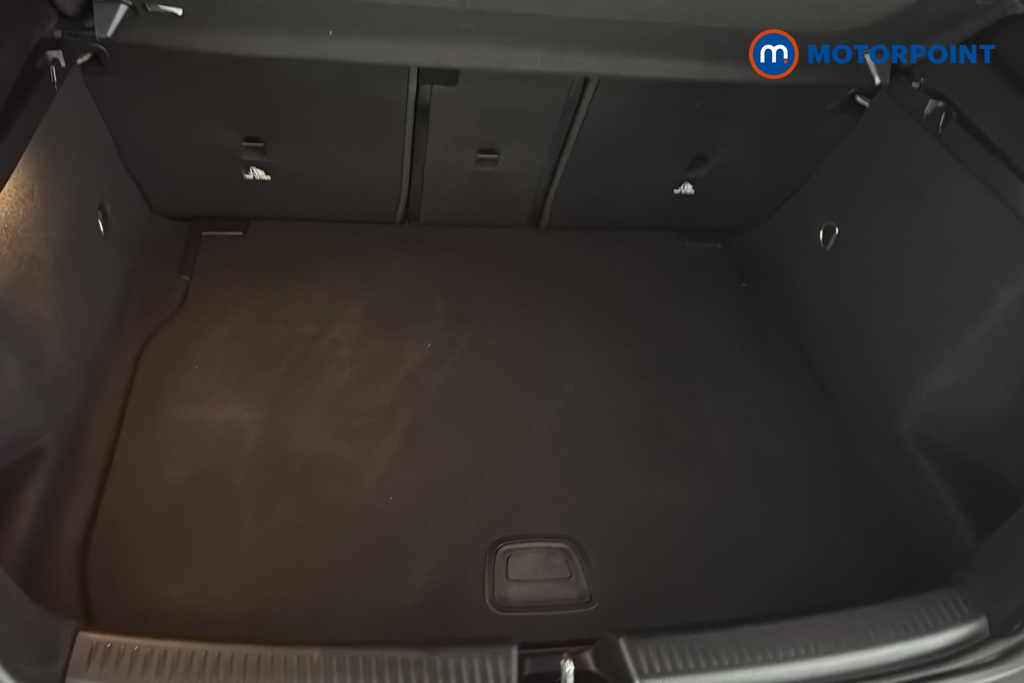 Mercedes-Benz A Class Amg Line Manual Petrol Hatchback - Stock Number (1689967) - 30th supplementary image
