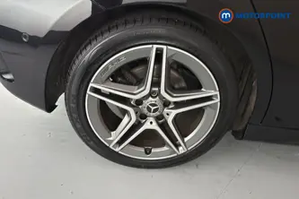Mercedes-Benz A Class Amg Line Manual Petrol Hatchback - Stock Number (1689967) - 46th supplementary image