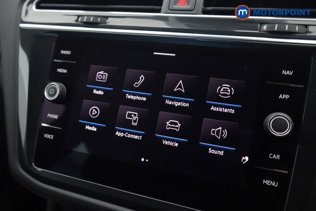 Volkswagen Tiguan R-Line Automatic Petrol SUV - Stock Number (1690116) - 16th supplementary image