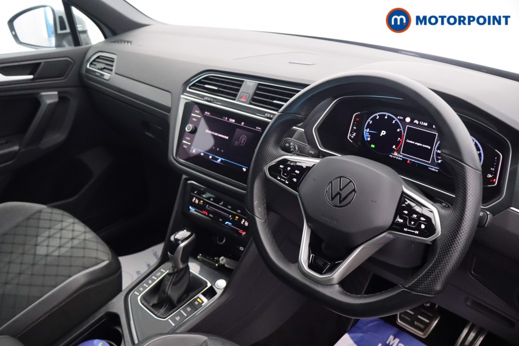 Volkswagen Tiguan R-Line Automatic Petrol SUV - Stock Number (1690116) - 1st supplementary image