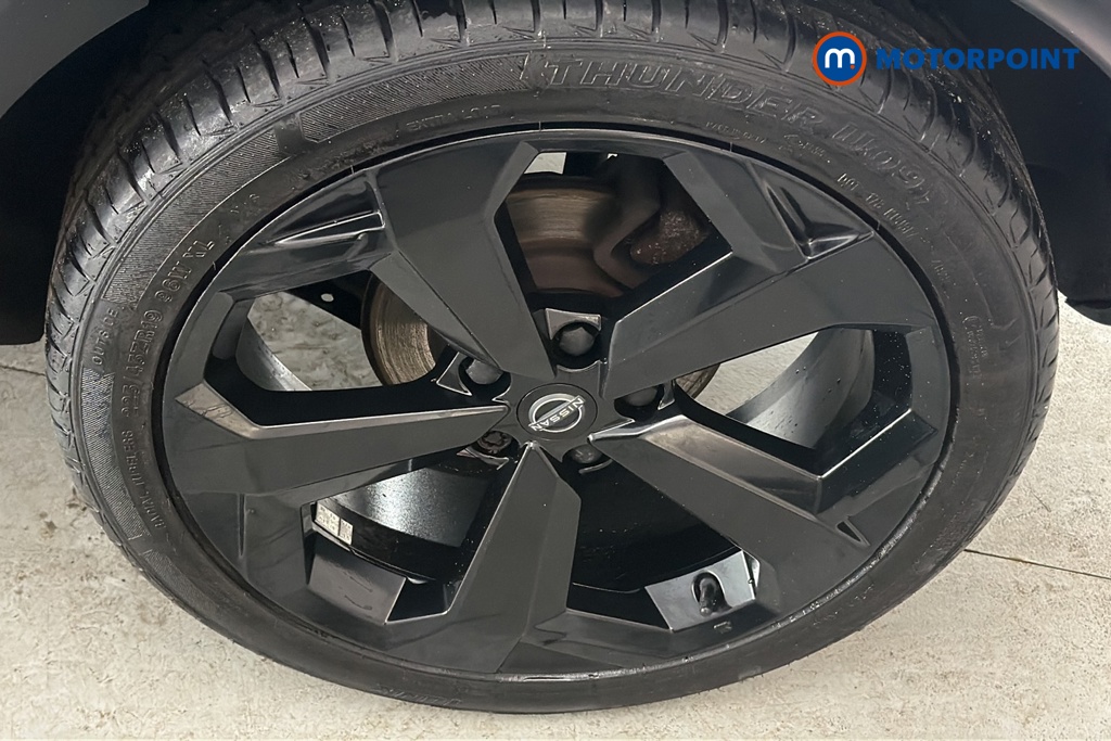 Nissan Juke Premiere Edition Automatic Petrol-Electric Hybrid SUV - Stock Number (1690265) - 45th supplementary image