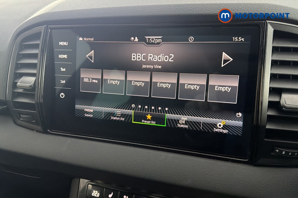 Skoda Karoq Sportline Edition Automatic Petrol SUV - Stock Number (1690899) - 8th supplementary image