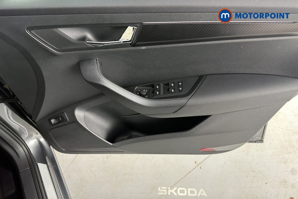 Skoda Karoq Sportline Edition Automatic Petrol SUV - Stock Number (1690899) - 18th supplementary image