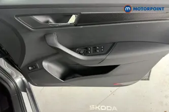 Skoda Karoq Sportline Edition Automatic Petrol SUV - Stock Number (1690899) - 18th supplementary image