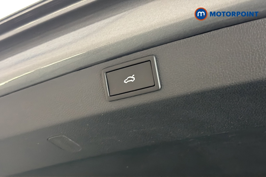 Skoda Karoq Sportline Edition Automatic Petrol SUV - Stock Number (1690899) - 35th supplementary image