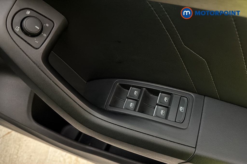 Seat Ateca Xperience Automatic Petrol SUV - Stock Number (1691633) - 19th supplementary image